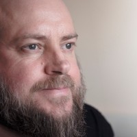 Ian Ruthven Email