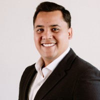 Erick Iparraguirre Email & Phone Number