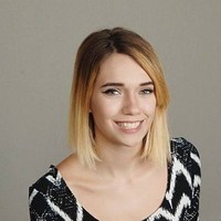 Elizabeth Field's profile photo