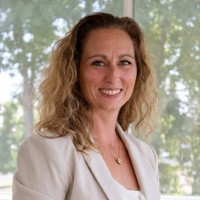 Magnetis Auto Employee Karine Tessier's profile photo
