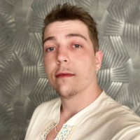 Oleg Tararyiev Email