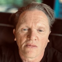 Christopher Egan Email