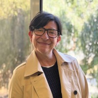 Claudia Fonzetti Email