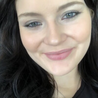 Ideal Fish Employee Sofie Blackshaw's profile photo