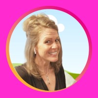 Select Surfaces Chicago Employee Jennifer Mares's profile photo