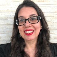 Daniela Tófoli Email & Phone Number