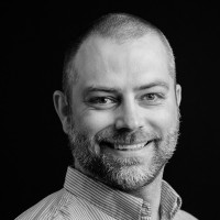 Michael Kjær Email