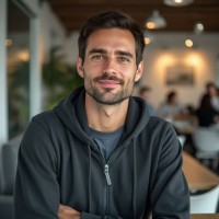 Alanbase Employee Édouard Far's profile photo