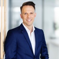 Steffen Schüller Email