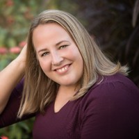 Molly Thomas Email & Phone Number