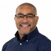 Nicholas Shores Email