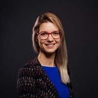 Lenka Marková Email