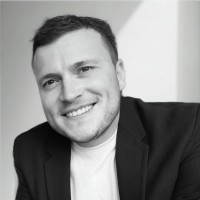 Snowflake Employee Jonathan Gomes's profile photo