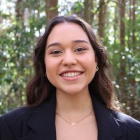 Isabel Vila Email