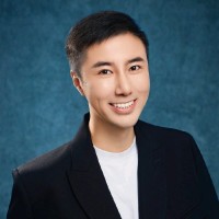 Estée Lauder Employee Chris Shi's profile photo