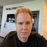 Wall Street Journal Employee Joe Flint's profile photo