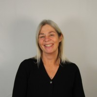Art of Cloud - Salesforce Crest Partners Employee Carol Wood's profile photo