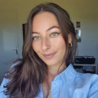 Laury Henriot Email