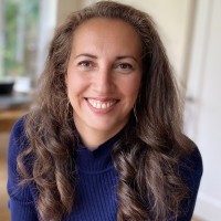 Five and Co Employee Svetlina Hewett's profile photo