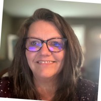 Superior Van & Mobility Employee Tina Brock's profile photo