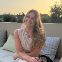 Holly S. Email