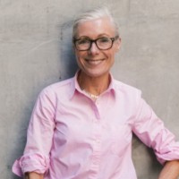 Lucy Carruthers Email & Phone Number