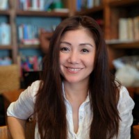 Larissa L. Email