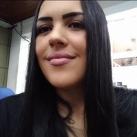 Camila Flausino Email
