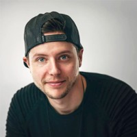 Jesse Alvar Email & Phone Number