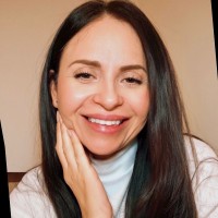 Refricril Employee Aline Barbosa's profile photo