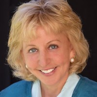 Analytic-Translator.com Employee Wendy Lynch's profile photo