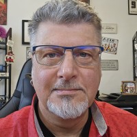 MIT Consulting Employee Vince Korb's profile photo