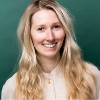 Nadine Schütte Email