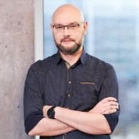 Łukasz Jasek Email