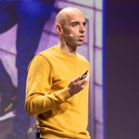 poolside Employee Vítor Monteiro's profile photo