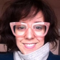 CONTEXT Employee Fabiana Simões de Souza's profile photo