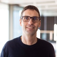 Ivo Kronenberg Email