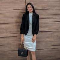 Riya Bhatnagar Email