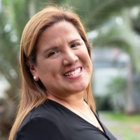 Nathalie Calderón Aguero Email