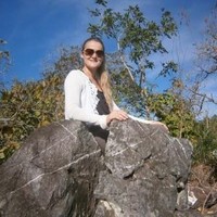 Giovana Zilli Email