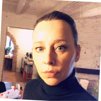 PROFIL WEB Employee Delphine Delbos's profile photo