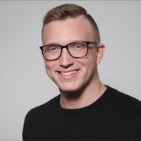 Sven Licha Email