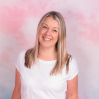 Wellingtone Employee Helen Digger's profile photo