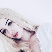 Natalia Niewadzi Email