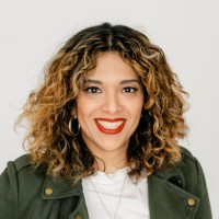 Yasmine Robles