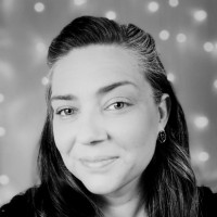 Duarte, Inc. Employee Robin Gay's profile photo