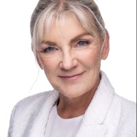 Tracey Wells Email & Phone Number