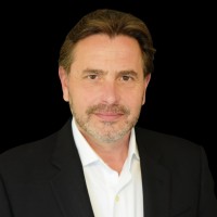 Nobilis Holdings LTD. Employee Leslie Toth's profile photo