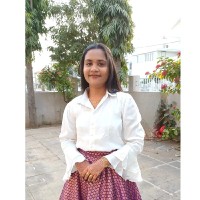 Linear Commerce Employee Riya Shah's profile photo