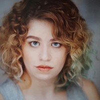 Sarah MacPherson Email & Phone Number